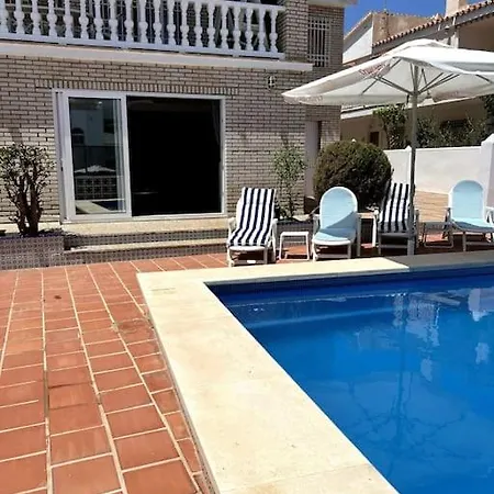Detached Pool Villa, Idyllic Setting 450m To Вилла