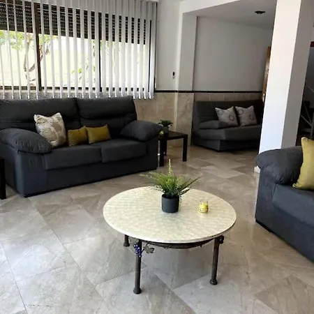 Detached Pool Villa, Idyllic Setting 450m To Калета-де-Велес
